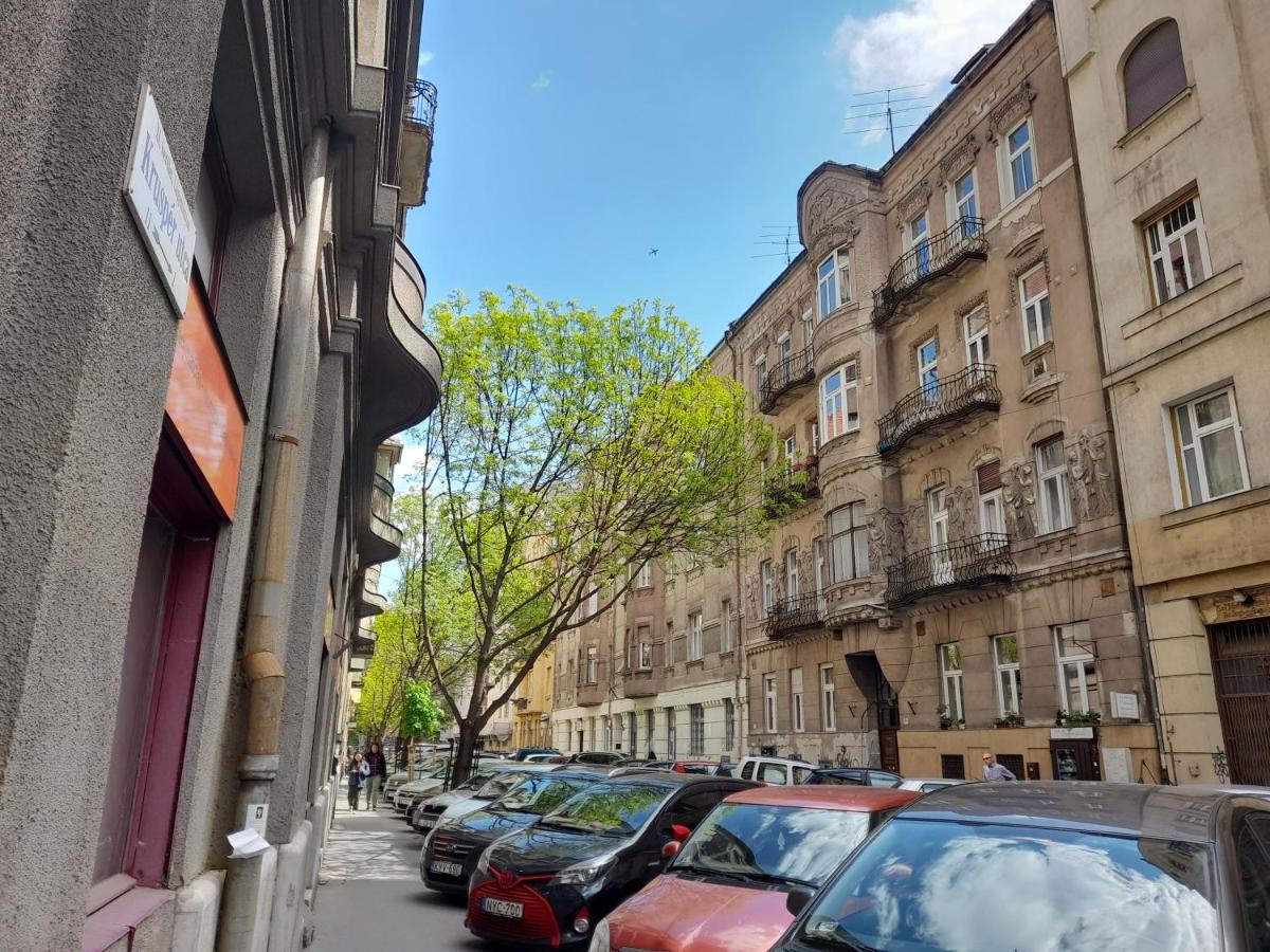 Stylish Homes Downtown Buda Budapest Esterno foto